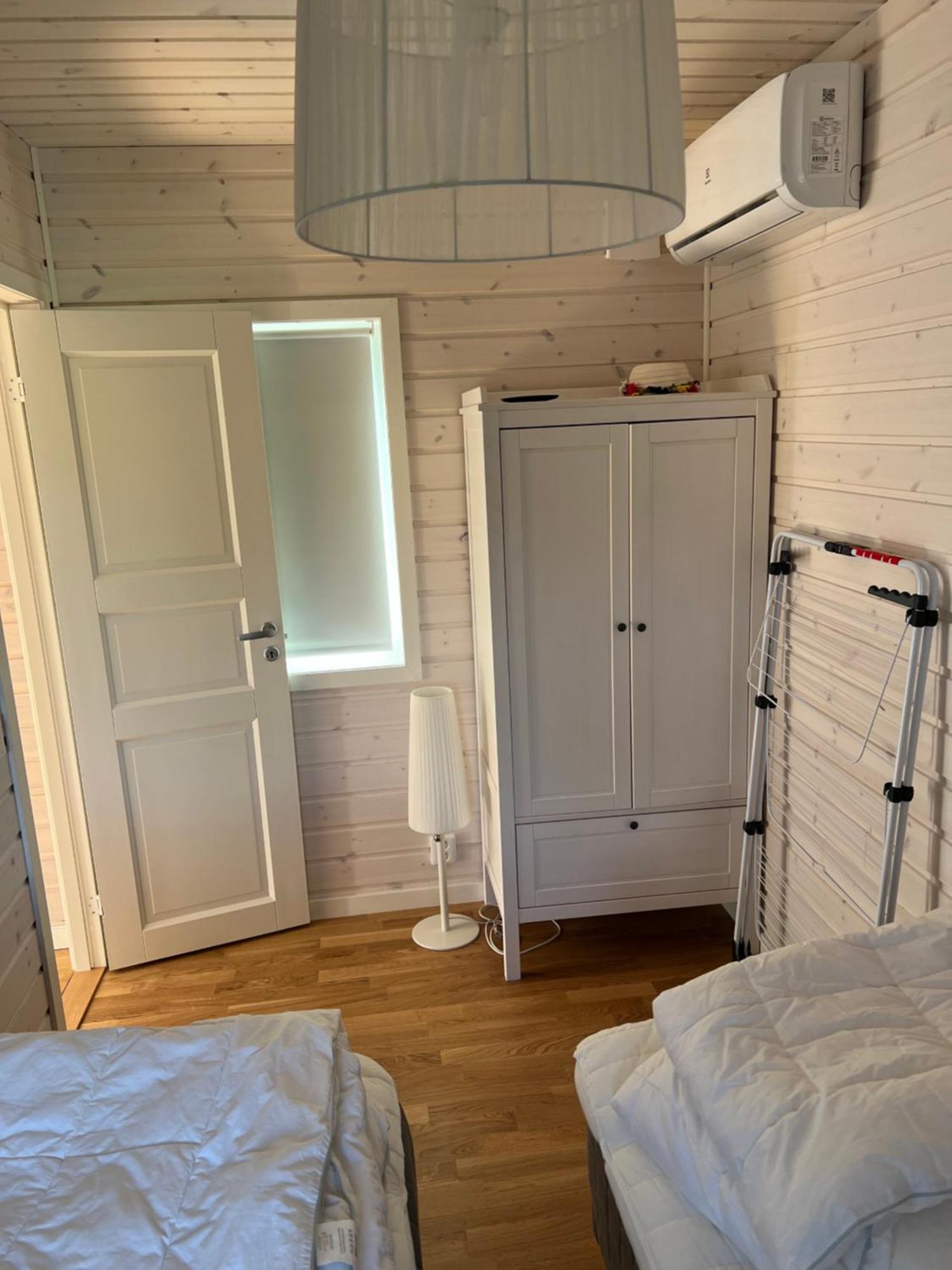 Lilla Sommarhuset Burgsvikヴィラ エクステリア 写真
